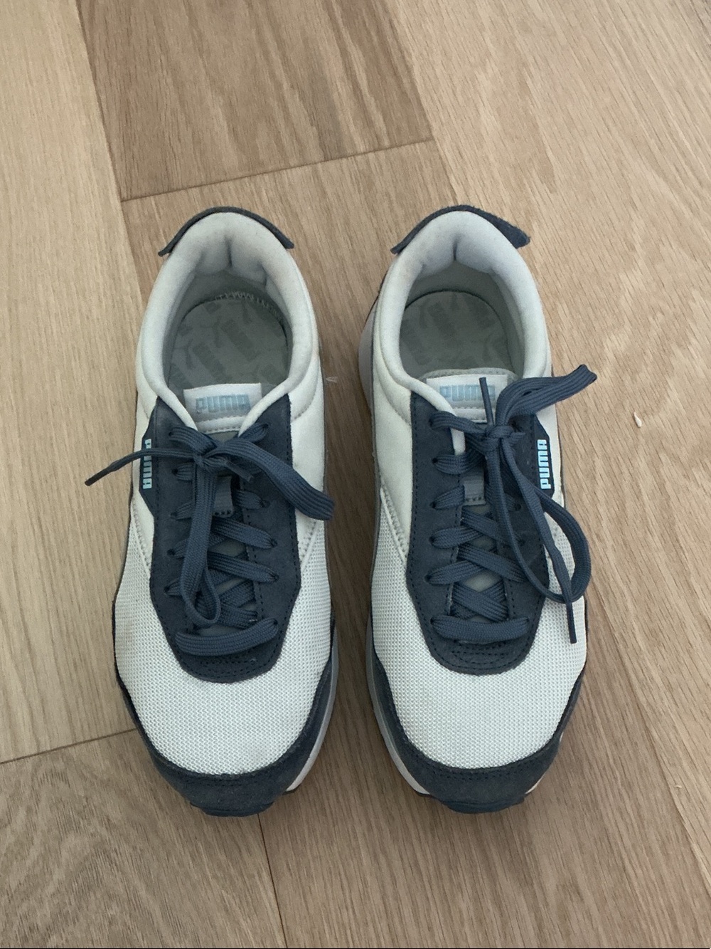Puma Women's White and Navy Low-Top Sneakers